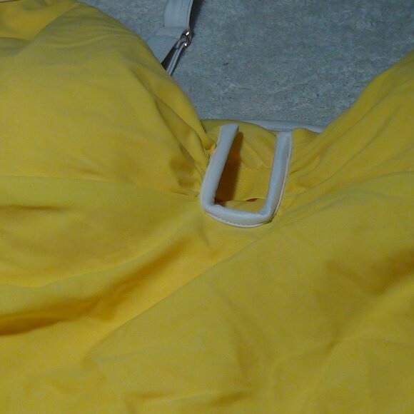 Shade & Shore Women's U-Wire Plunge High Leg One Piece Swimsuit Yellow 16 - 24 - Picture 10 of 13